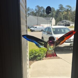 Beautiful Multi Color Hummingbird. 7" Wing Tip 2 Tip-3" High. Detailed Etching